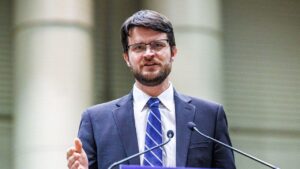Dem House candidate’s 2013 arrest resurfaces in pivotal race for control of Congress