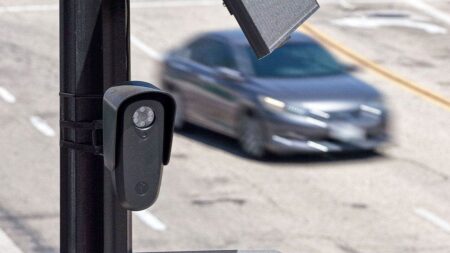 Hawley rips Flock’s sprawling surveillance web as Texas cities cut cameras over privacy and data fears