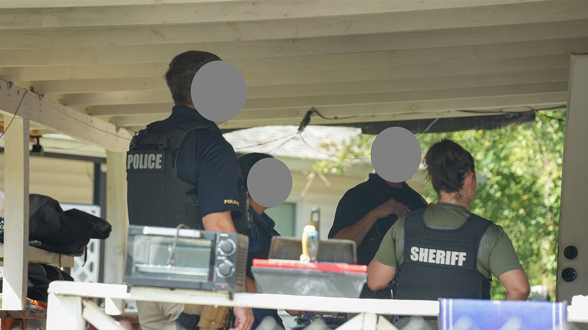 FDLE officers