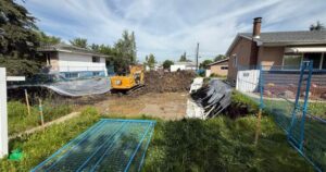 Edmonton homeowners frustrated as their properties erode into infill excavations