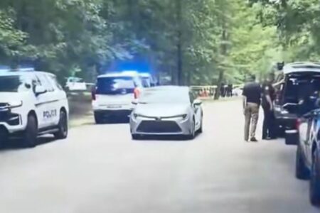2 South Carolina cops wounded in shootout that left gun-wielding suspect dead