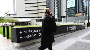 Dual citizen arrested in Brisbane, accused of spying on Ukrainian army for Russia