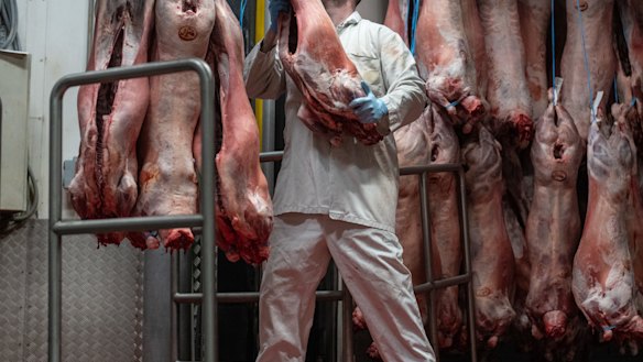 A joint investigation led by Queensland’s Crime and Corruption Commission has uncovered a large-scale interstate fraud operation with connections to the pork meat industry.