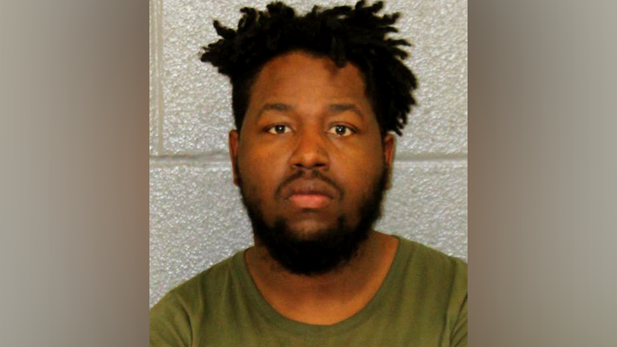 Charlotte repeat offender Diquan Schafer Hunt recent mugshot