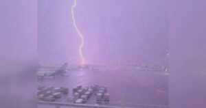 B.C. storm causes new wildfires, airport delays after more than 7K lightning strikes