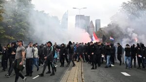Far-right anti-immigration rally in The Hague leads to clashes