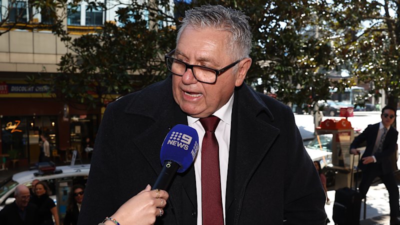 Former 2GB colleague says complainant ‘C’ ‘broke down and cried’