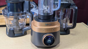 I Tested Ninja’s CrushBoss, a $230 Blender That Chops, Dices, Minces and Mixes