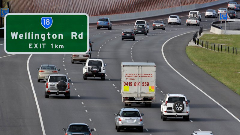 Southbound lanes closed near Monash Freeway interchange following serious multi-vehicle accident