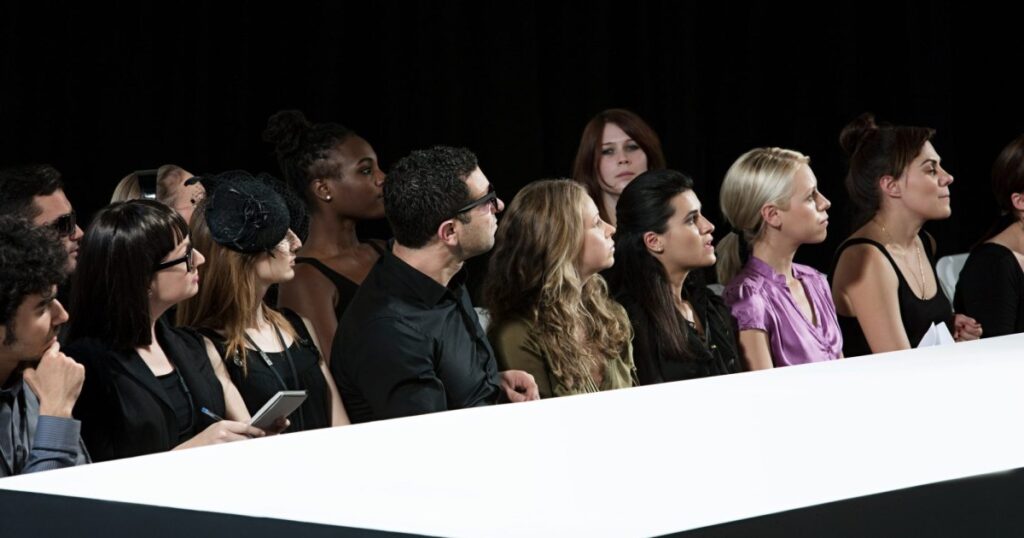 How Shoppable Livestreams Turn Gen Z Fashion Discovery Into a Group Shopping Event