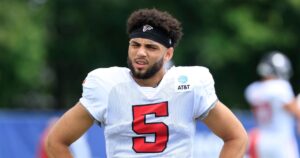 Falcons’ Drake London Explains Verbal Altercation With Fan: ‘I Don’t Take Light to Disrespect’