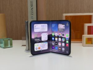 Apple Could Be Working on Multiple Foldable Phones, Report Predicts