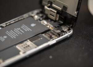 Battery Replacement Has Gotten Pricier for Apple’s Latest iPhone 18 Pro Models