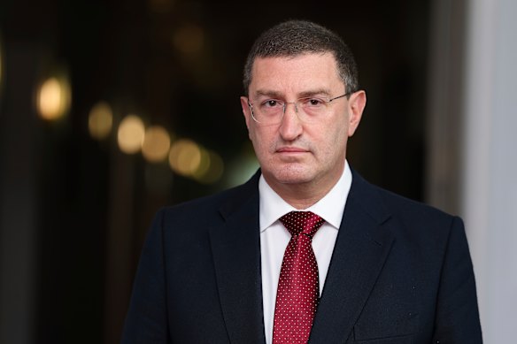 Julian Leeser is proposing a rewrite of the national curriculum.
