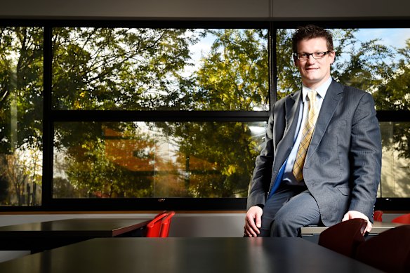 Greg Ashman says teachers need clear evidence-based practices.