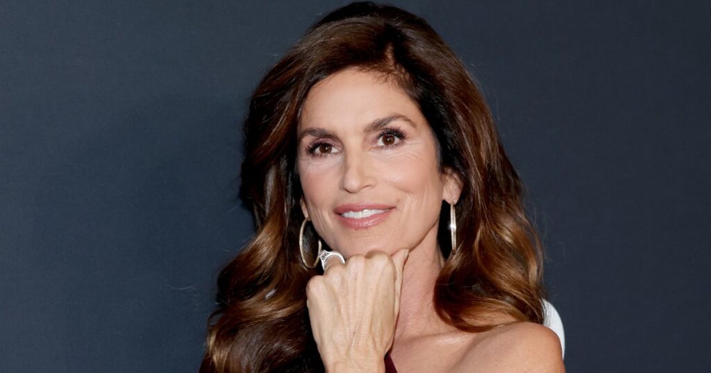 Cindy Crawford’s Luscious Lashes at 60 Are Due to This $15 Drugstore Mascara (Yes, Really)